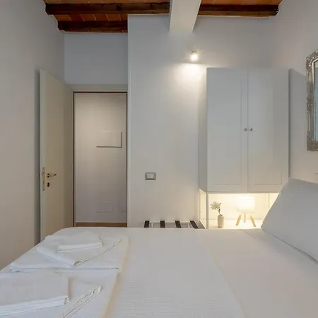 Tuscan Break Apartman *