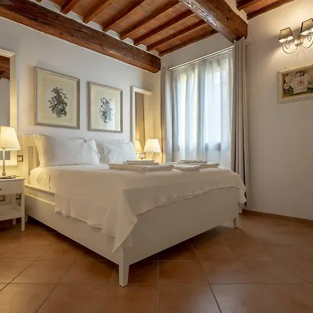 Apartment Tuscan Break