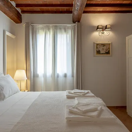 Апартаменты Tuscan Break