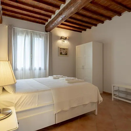 Апартаменты Tuscan Break Кампи-Бизенцио