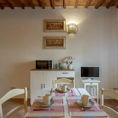 Апартаменты Tuscan Break *